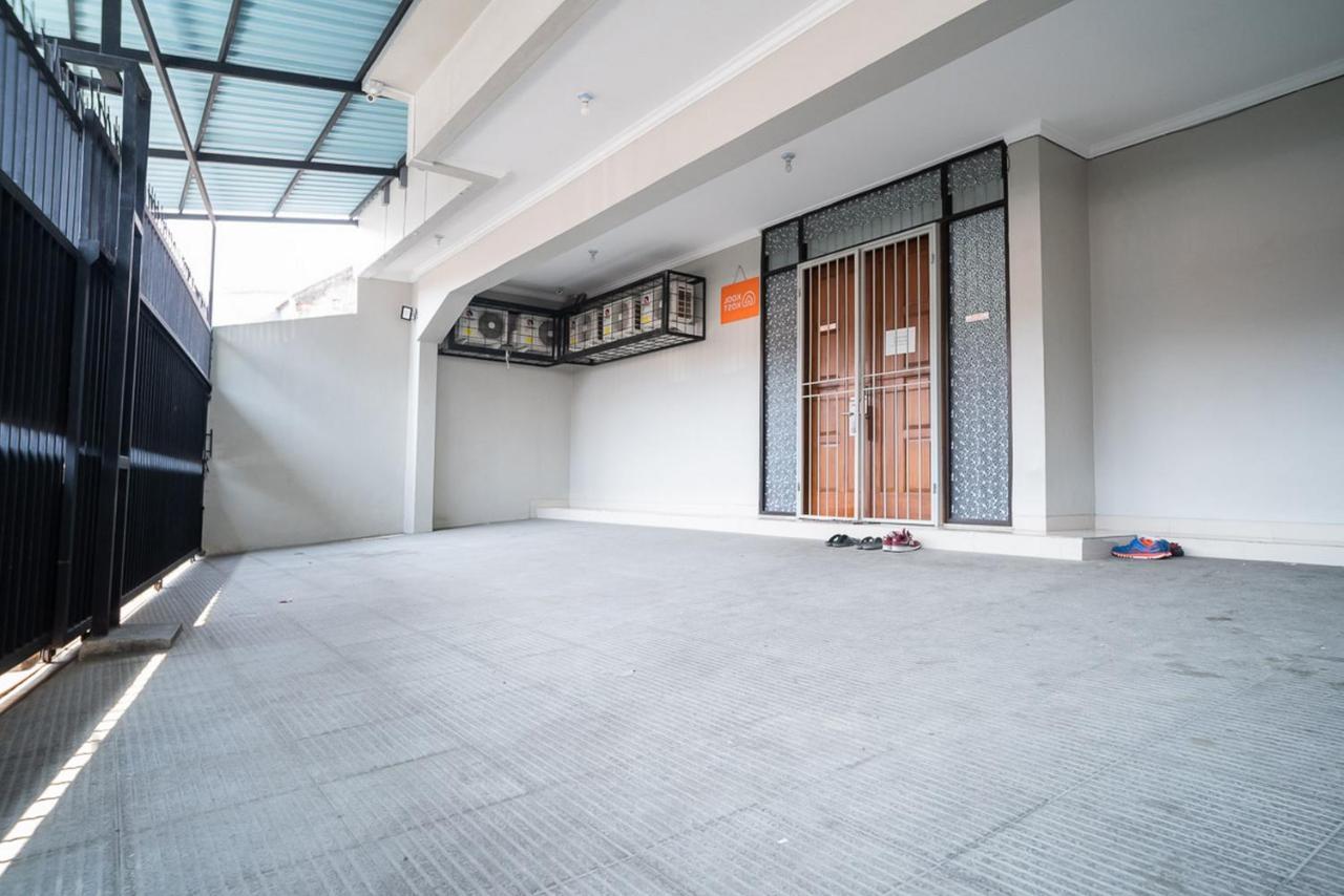 库尔科斯特酒店-近帕萨尔巴鲁 雅加达 外观 照片
